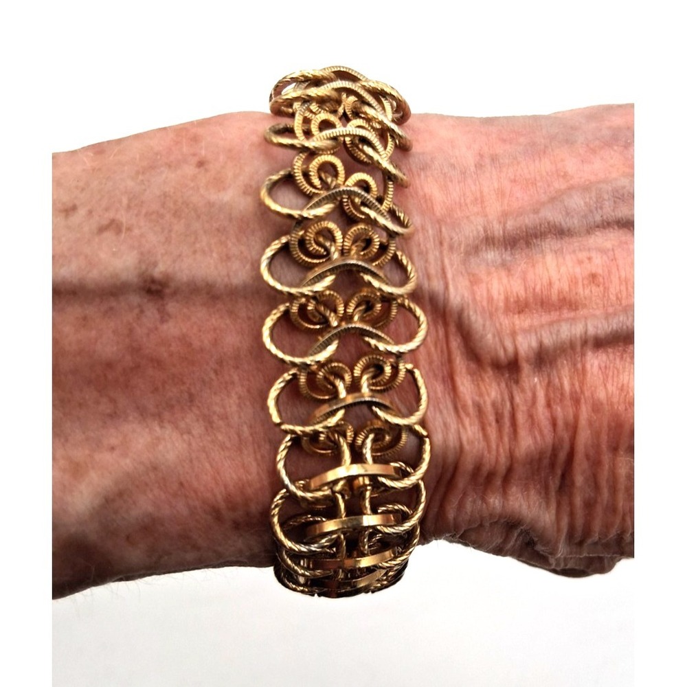 Vintage Openwork Scroll Link Bracelet Wide Rope Texture Safety Chain Gold Tone
